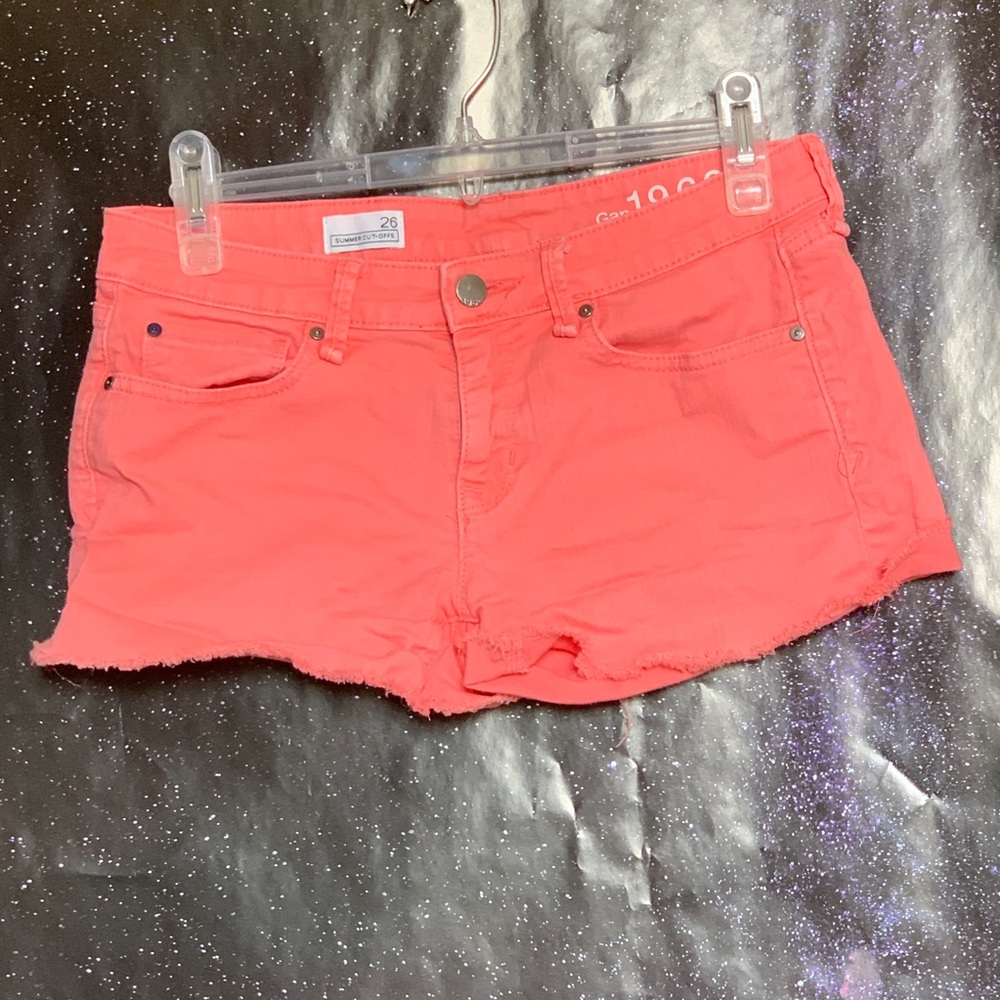 Gap- Peach “Summer Cut-Offs” Shorts size 26